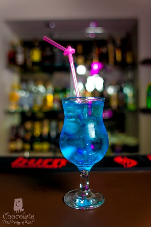 KARAOKE LOUNGE BAR «CHOCOLATE»