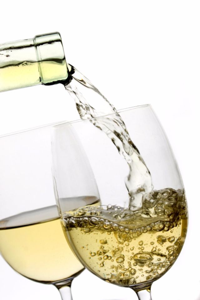 Sparkling wine tasting. Summer edition