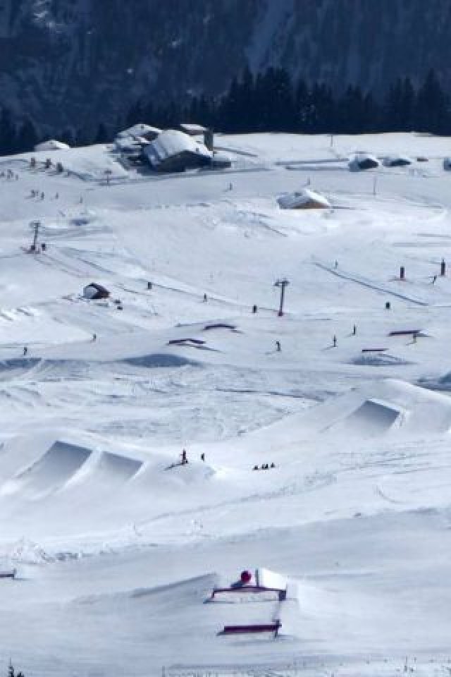 SKYLINE SNOWPARK Schilthorn