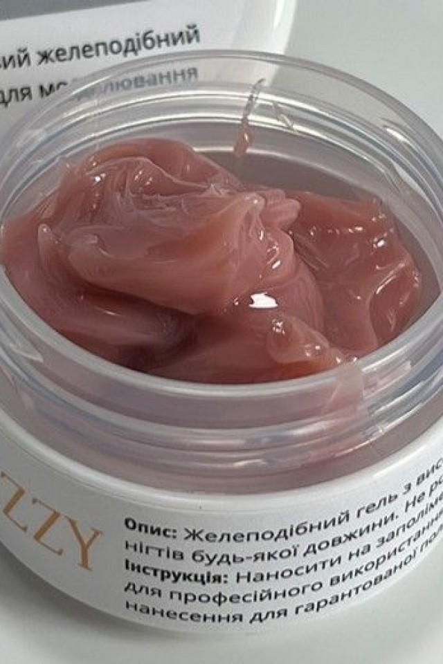 Не течет! Инновационный Гель-желе Izzy Jelly Builder Gel Skin 20г для моделирования