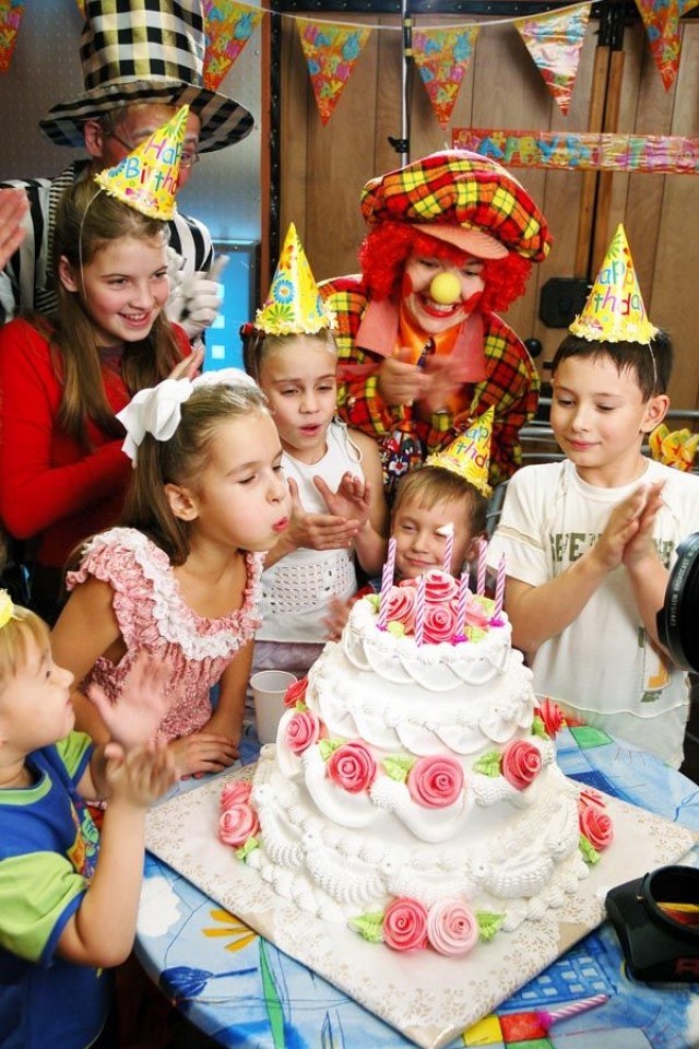 Организация детских  праздников от "Kinderville"!