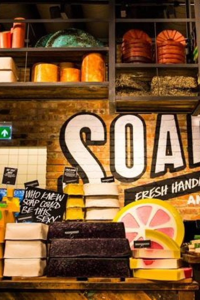 LUSH - свежая косметика ручной работы ТРЦ "Ocean Plaza" 
