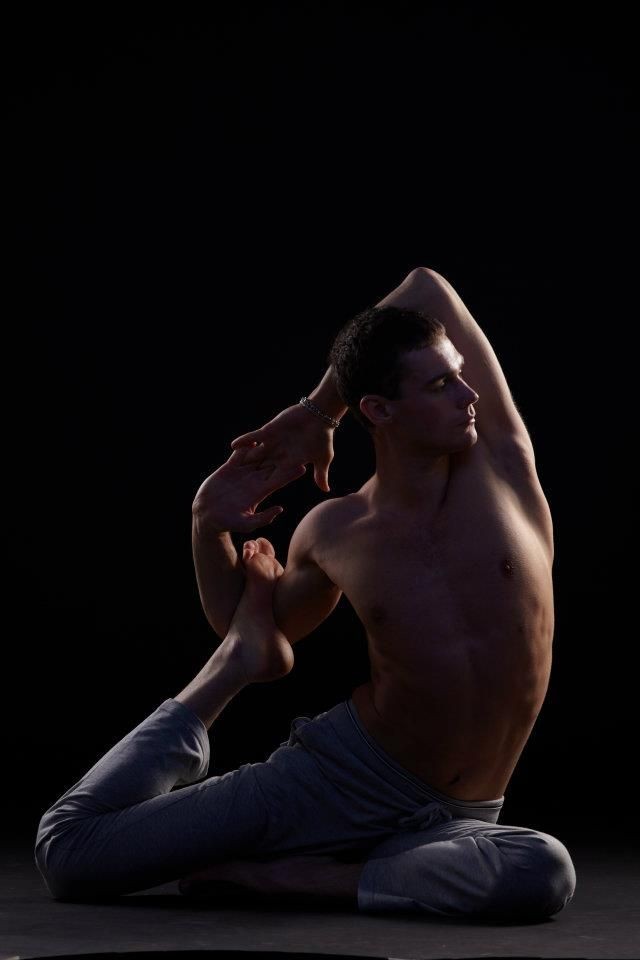 Stretching от Школы танца на пилоне Колибри