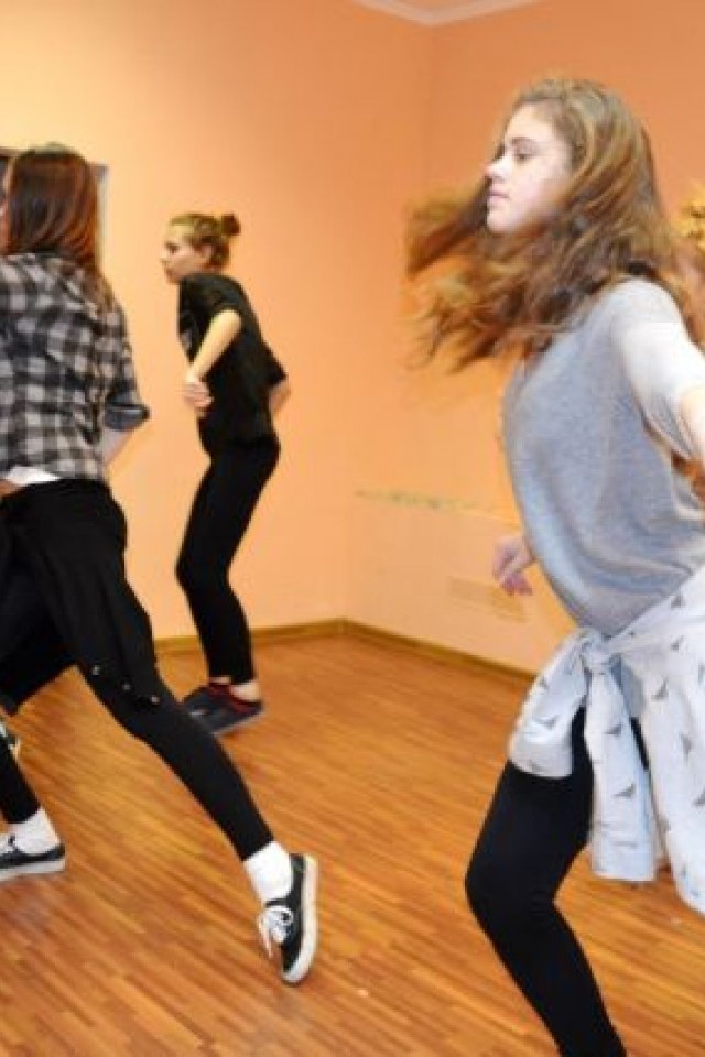 JOLLY DANCE STUDIO для детей