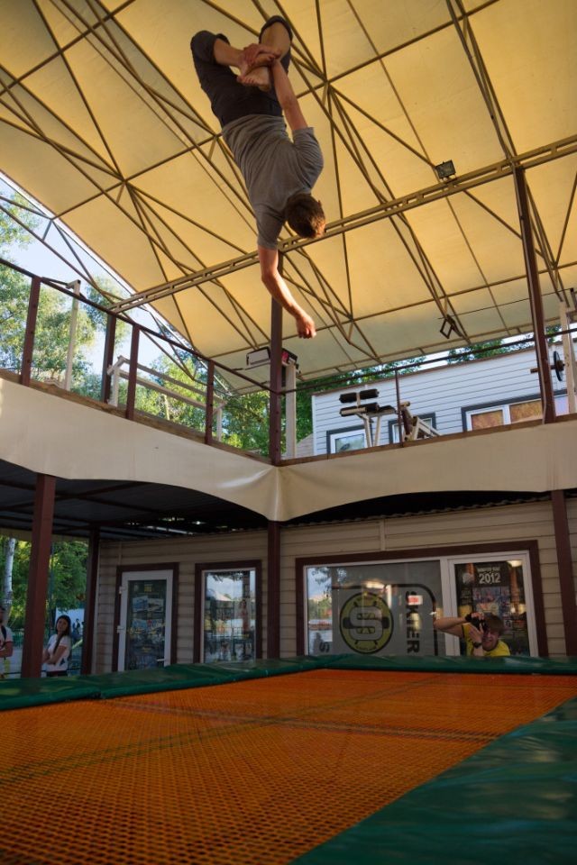 JUMPING HALL «X-PARK»
