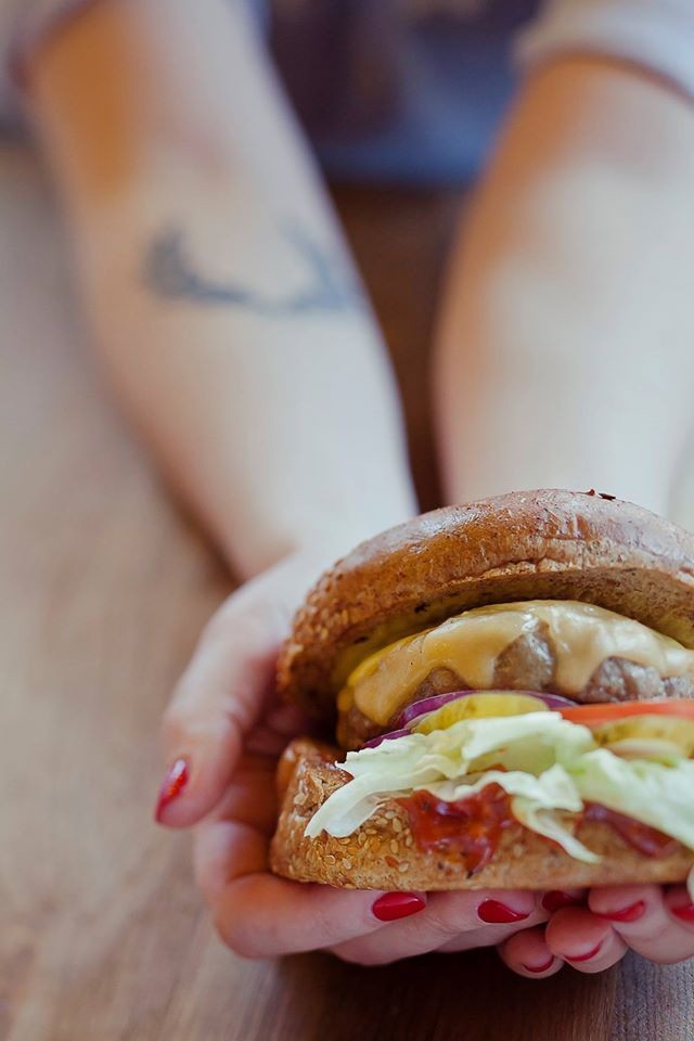 Закусочная Burger Farm